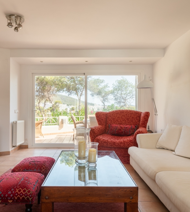 Resa Estates townhouse Ace sea views te koop sale living 8.jpg